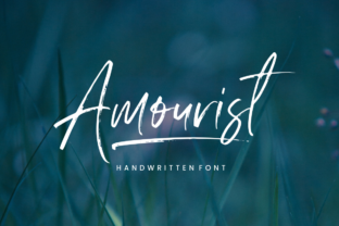 Amouris: A Delicate Script Font
